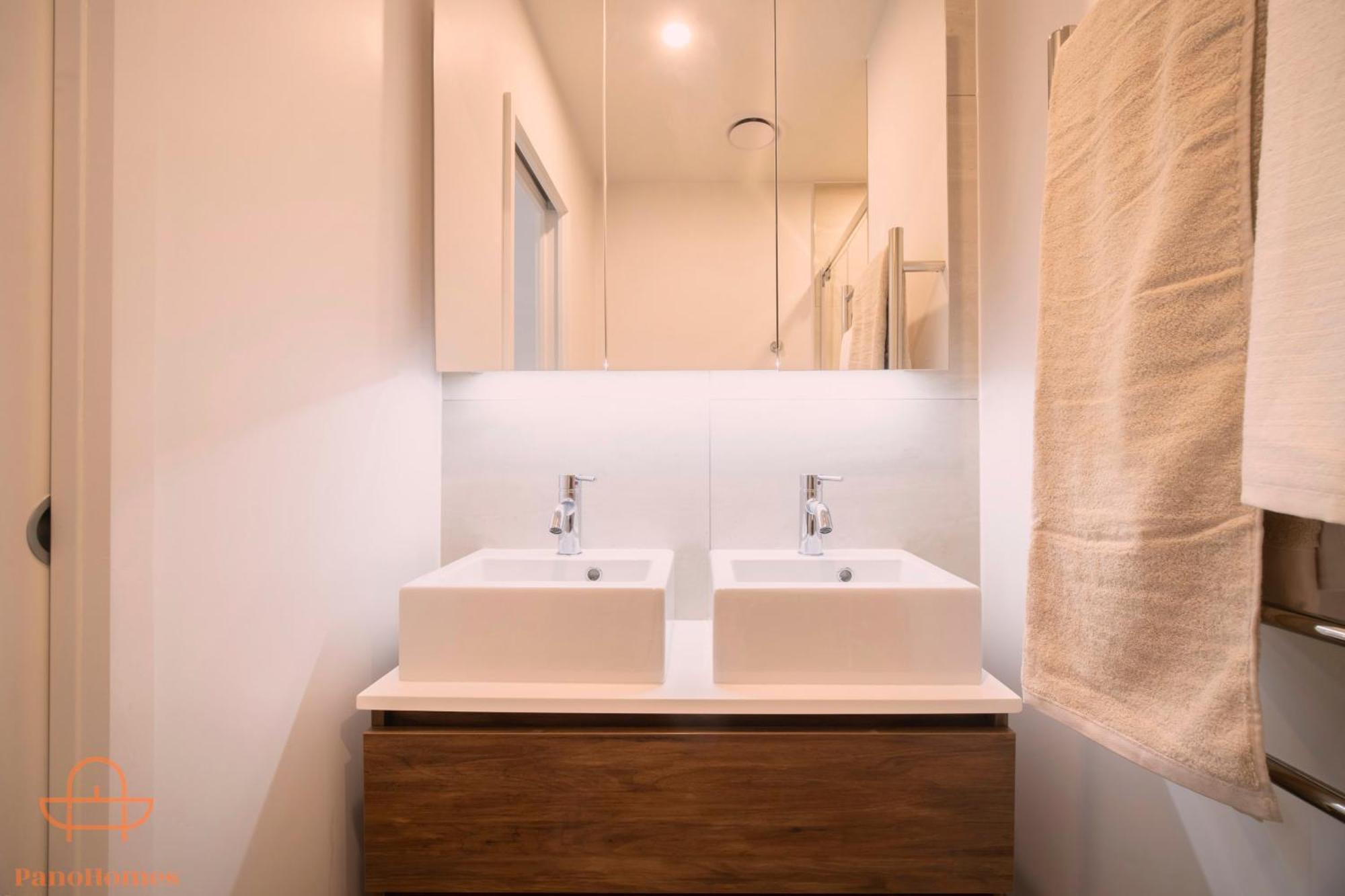 Modern Townhouse Close To City With Full Kitchen - Ellerslie Auckland Exterior foto